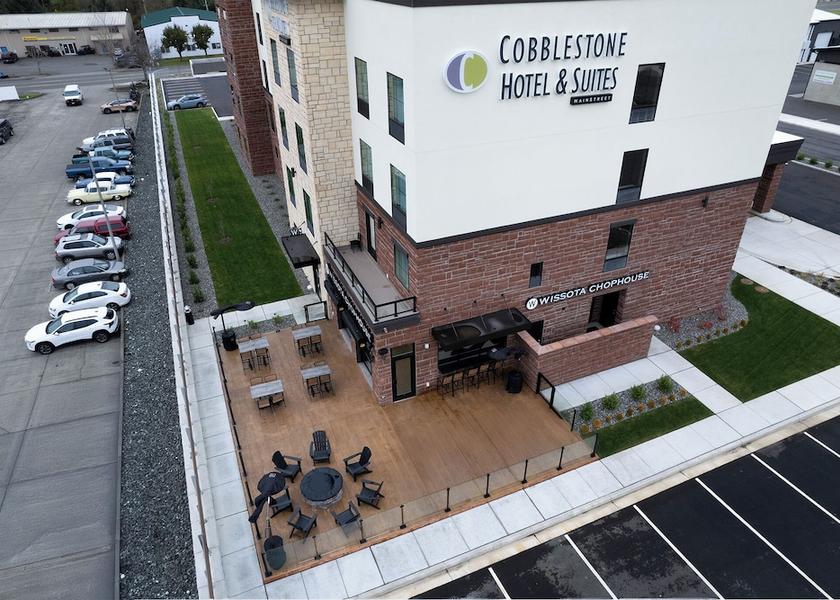 Washington Lynden Exterior Detail