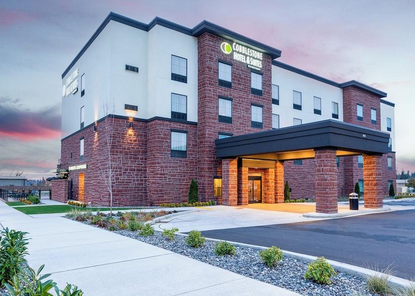 Washington Lynden Exterior Detail