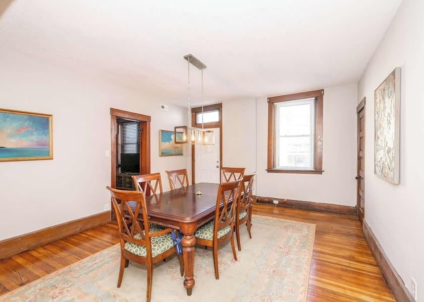 Ohio Cincinnati Dining Area