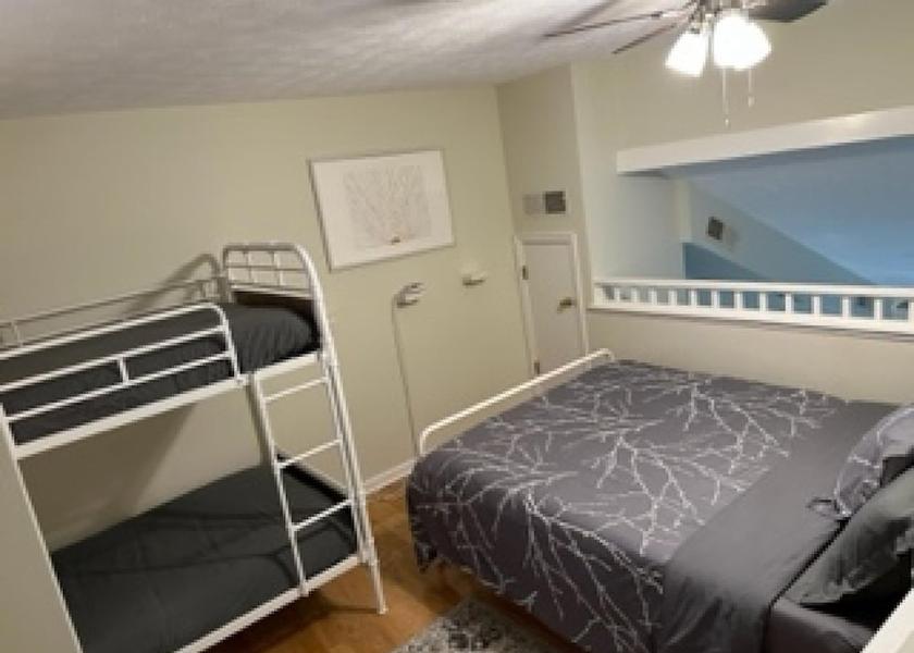 Virginia Nellysford Room