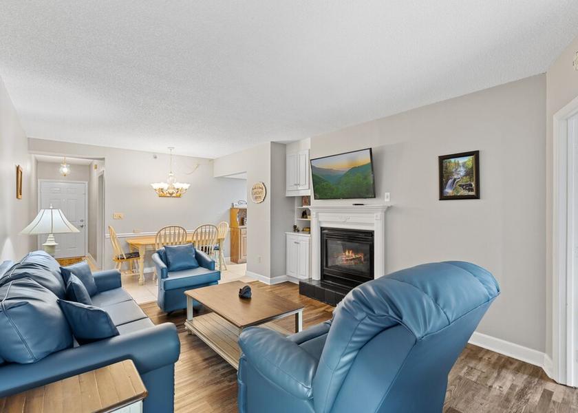 Tennessee Pigeon Forge Living Area
