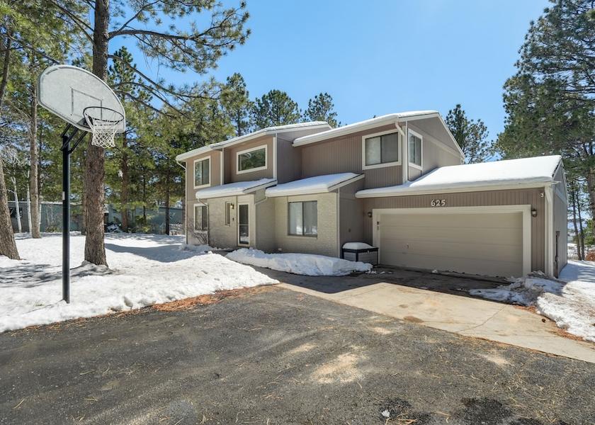 Colorado Monument Exterior Detail