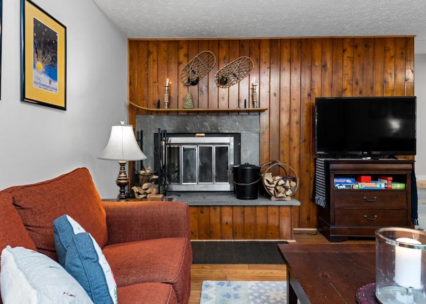 Virginia Nellysford Room