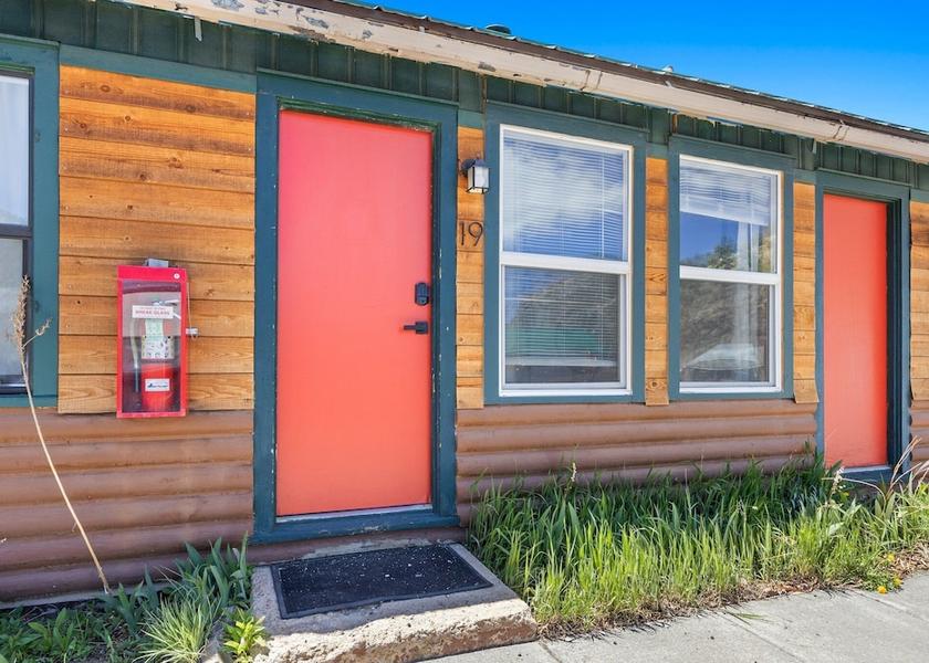 Colorado Idaho Springs Exterior Detail