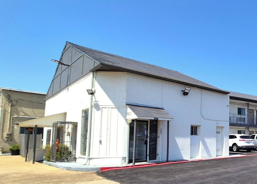 Texas Grand Prairie Exterior