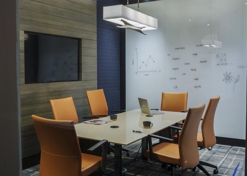 Virginia Arlington Meeting Room