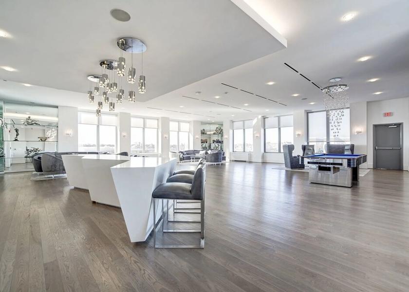 Virginia Arlington Billiards