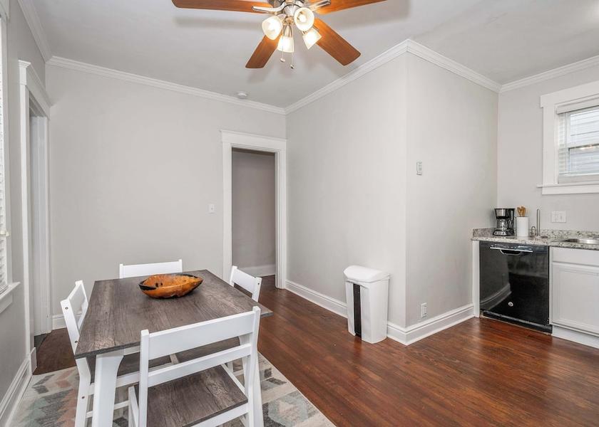 Ohio Cincinnati Dining Area