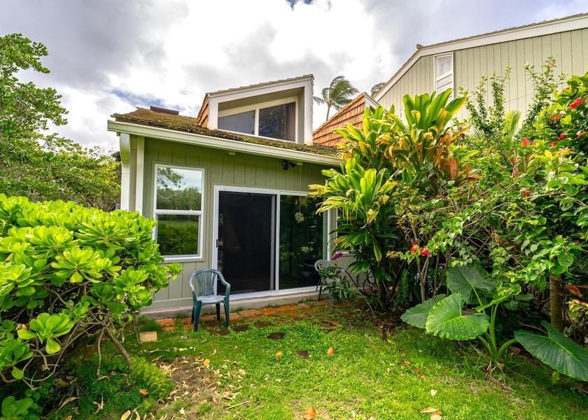 Hawaii Kahuku Exterior Detail