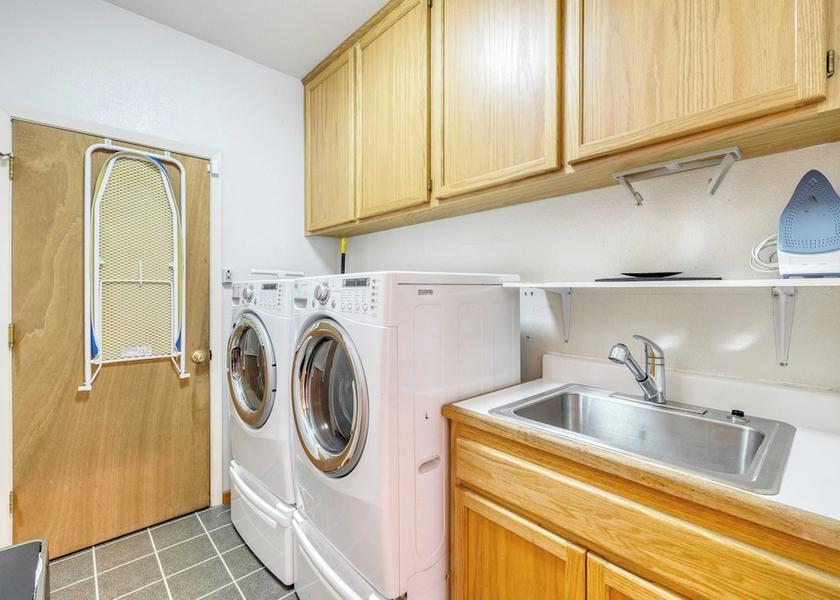 California Kenwood Interior Entrance