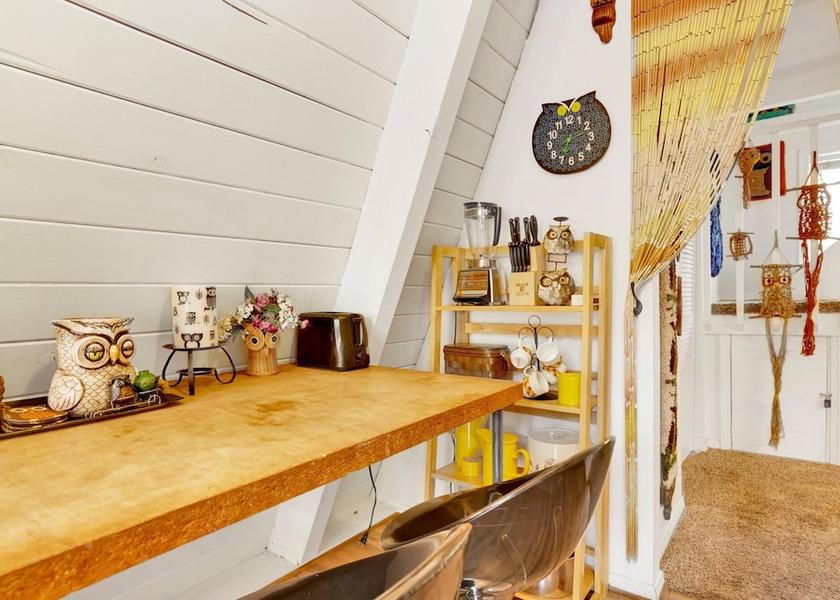 California Big Bear City Interior Entrance