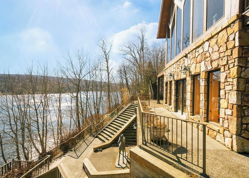 Maryland McHenry Terrace