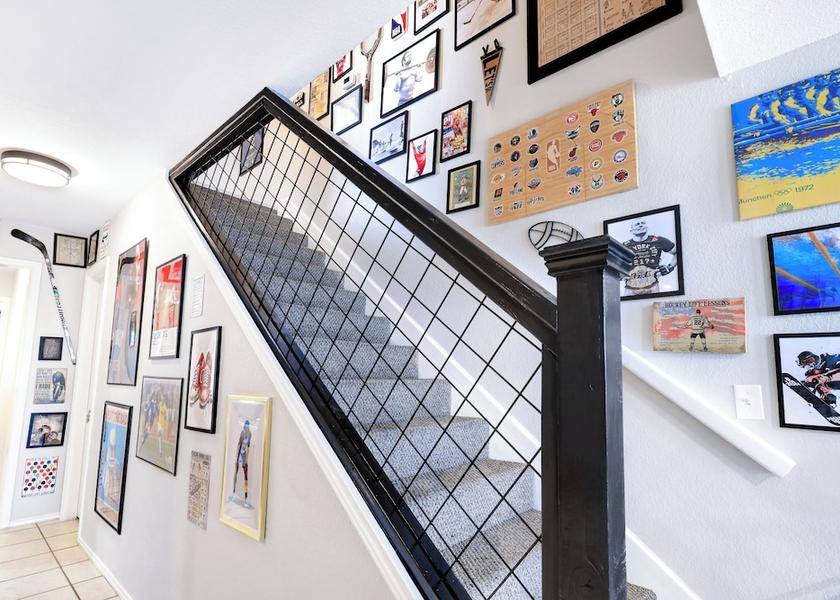 California Canyon Lake Interior Entrance