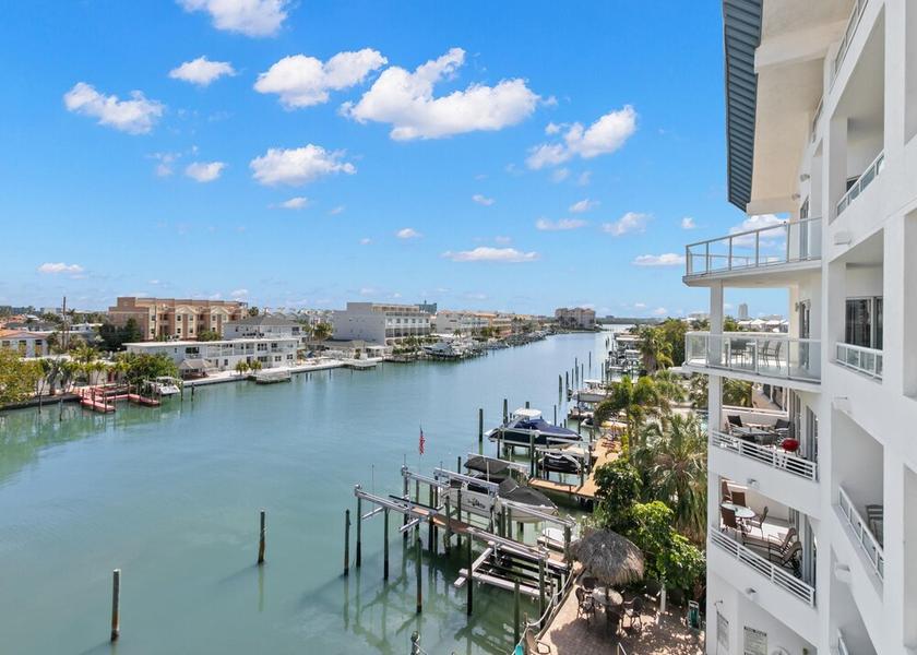 Florida Clearwater Beach Property Grounds