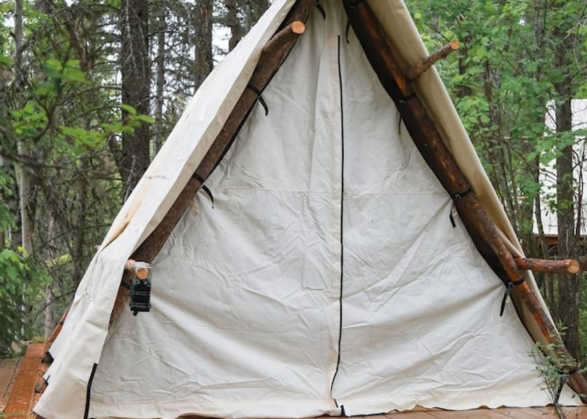 Montana Coram Exterior Detail