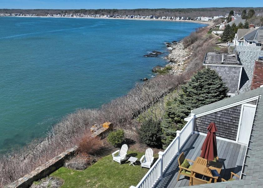 Maine York Beach Property Grounds
