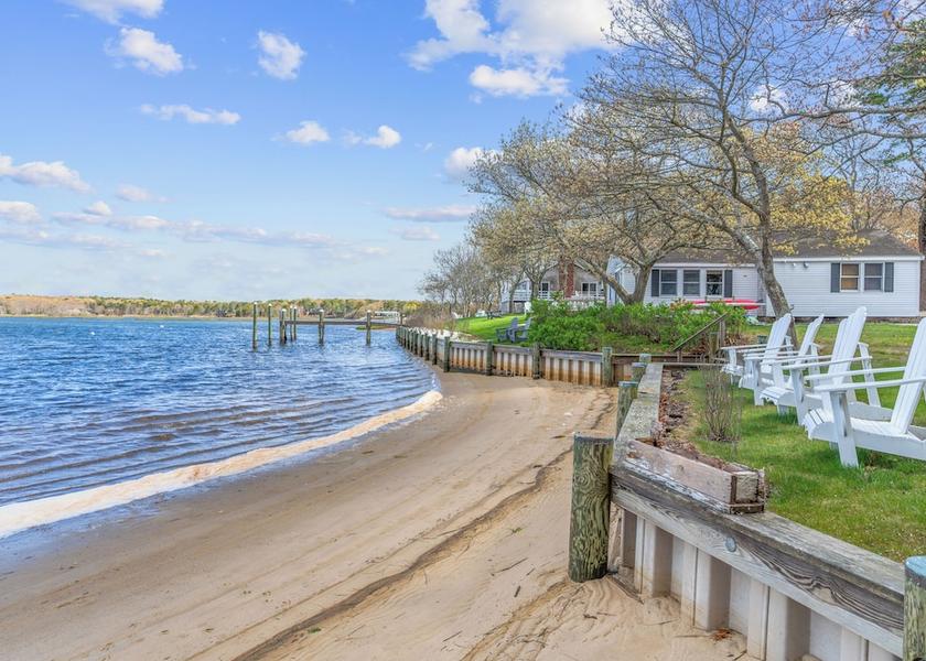 Massachusetts Mashpee Property Grounds