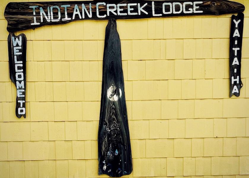 Virginia Burkeville Interior Entrance