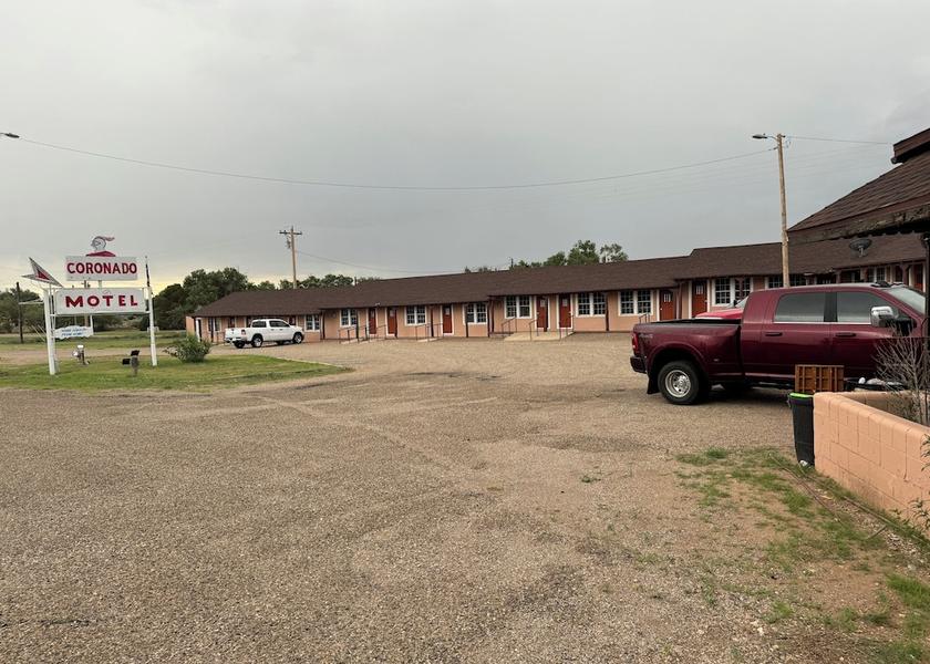 New Mexico Fort Sumner Facade