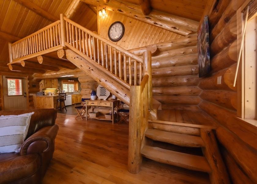 Kansas Rexford Interior Entrance