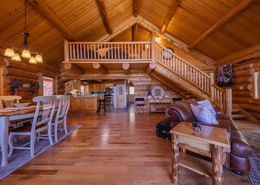 Kansas Rexford Interior Entrance