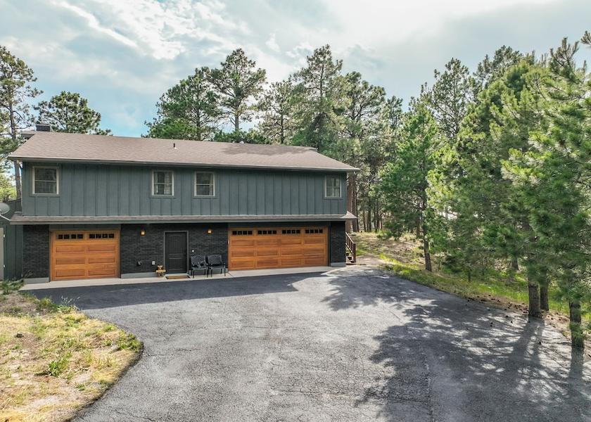 Colorado Monument Facade