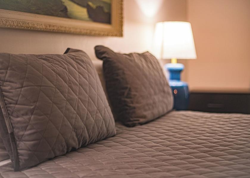 California South Lake Tahoe Room