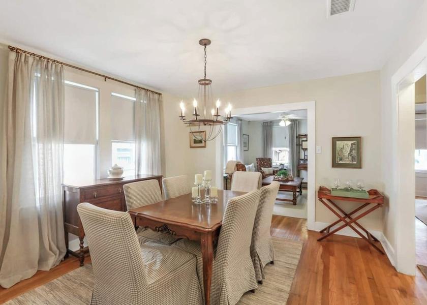 Louisiana Baton Rouge In-Room Dining