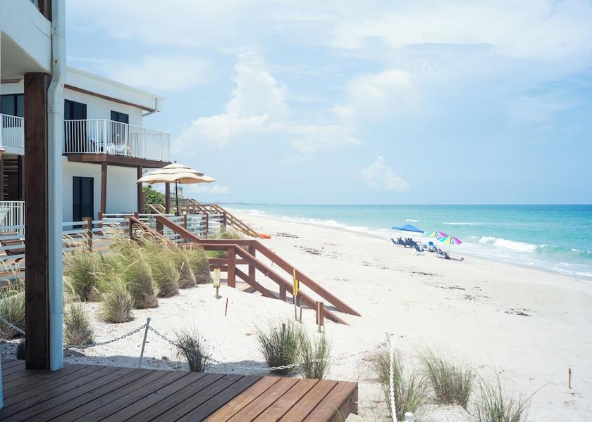 Florida Melbourne Beach Property Grounds