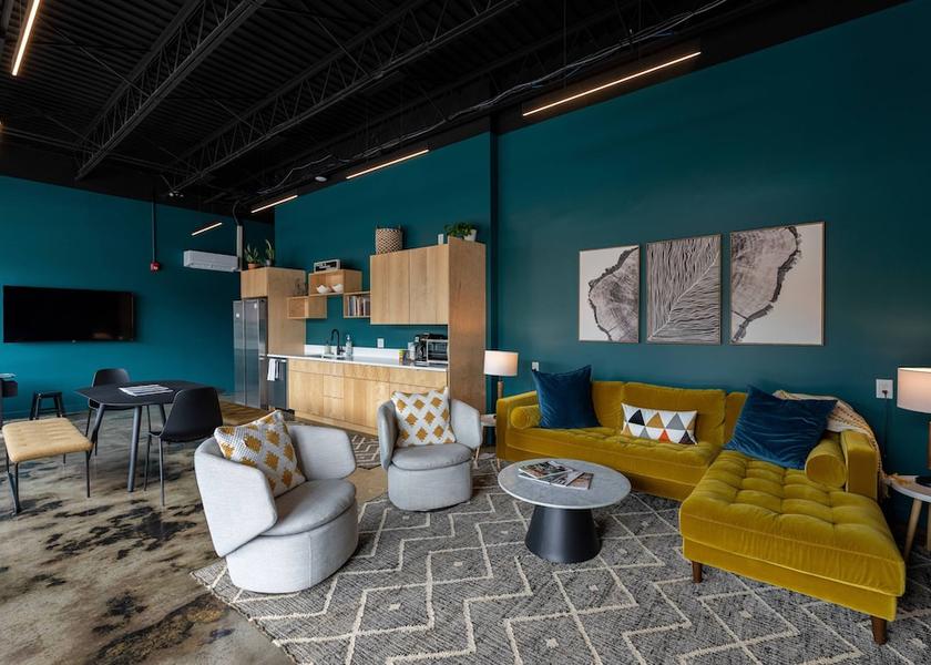 Virginia Damascus Reception