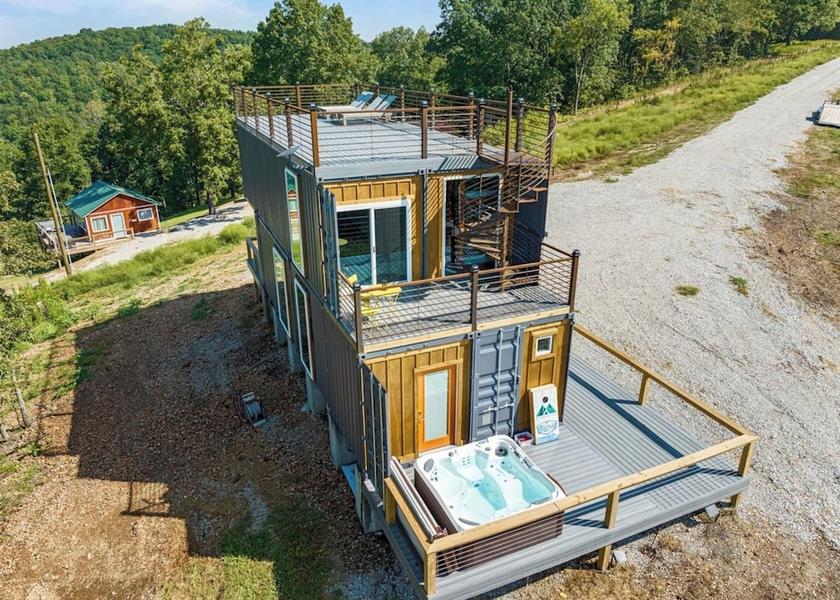 Nebraska Omaha Exterior Detail