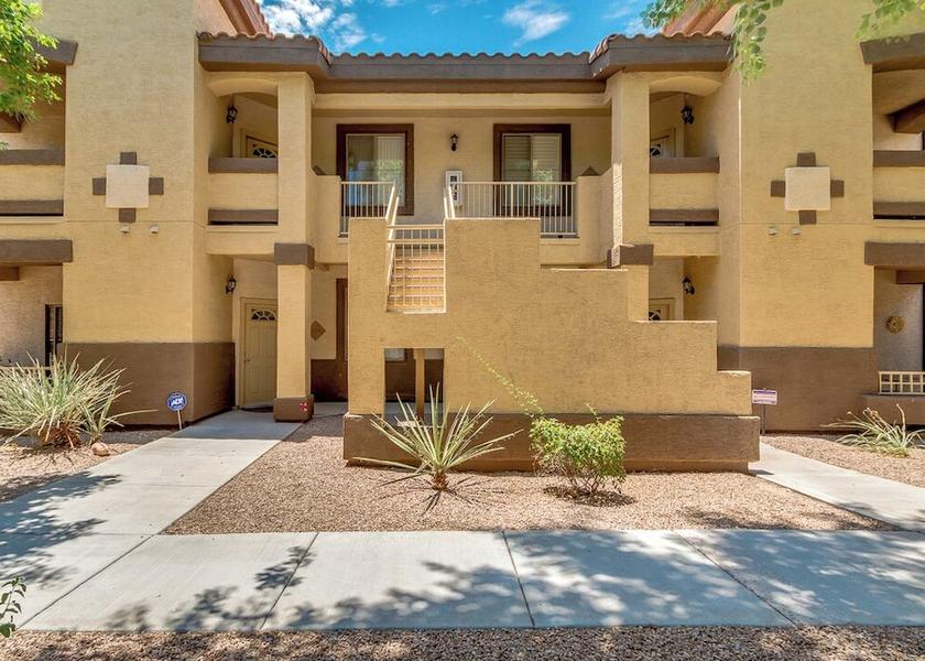 Arizona Mesa Exterior Detail