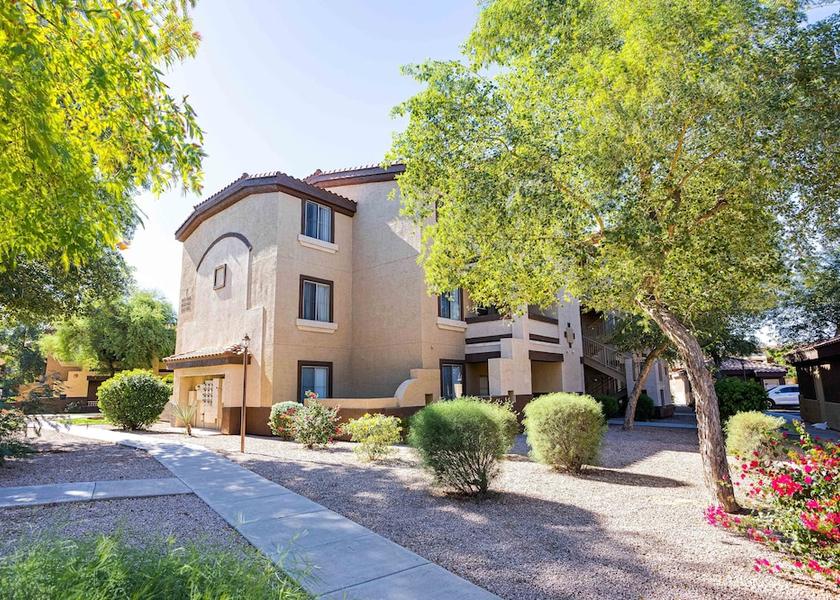 Arizona Mesa Exterior Detail