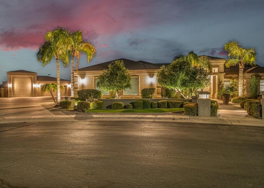 Arizona Mesa Property Grounds