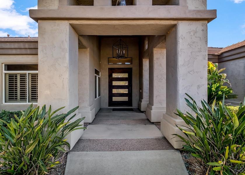 Arizona Mesa Exterior Detail