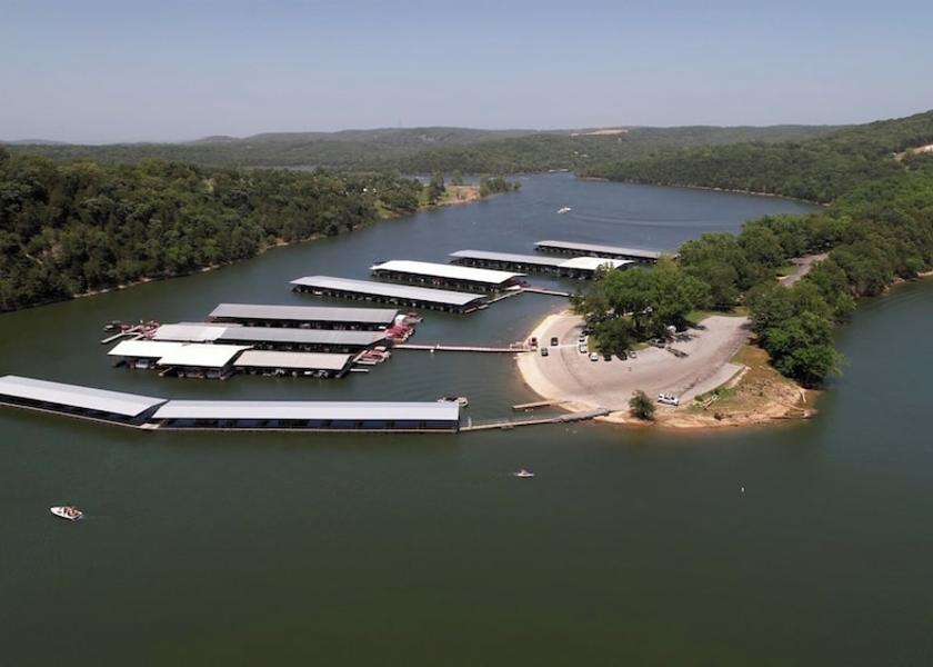 Nebraska Omaha Exterior Detail