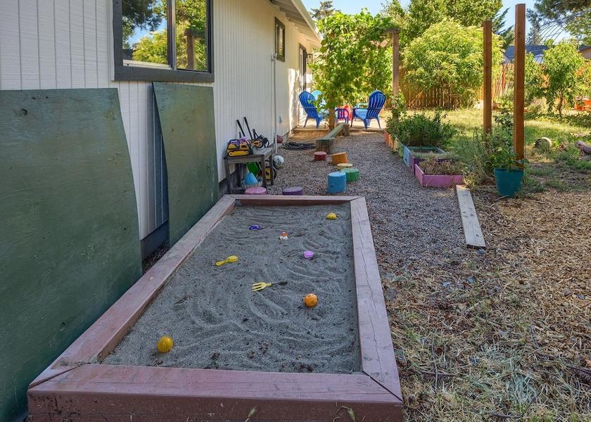 Oregon Phoenix Children's Play Area