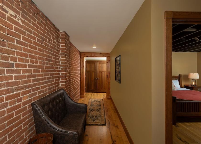 Wisconsin Wausau Living Area