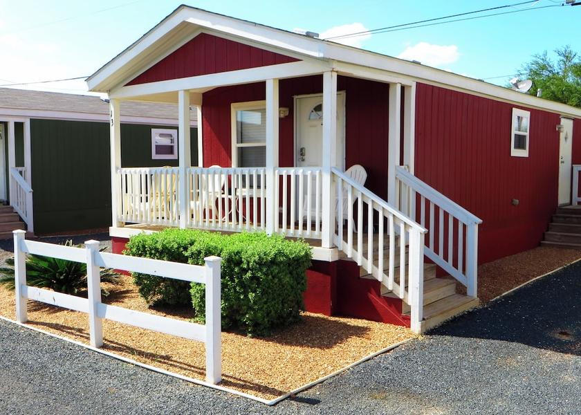 Texas Dilley Primary image