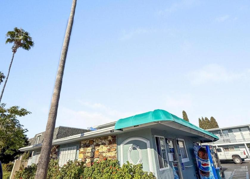 California Anaheim exterior view