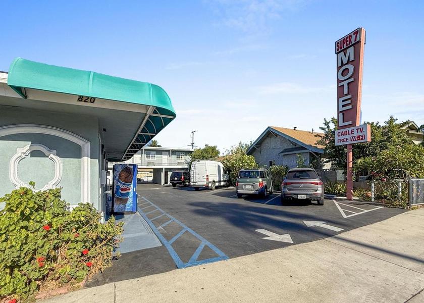 California Anaheim exterior view