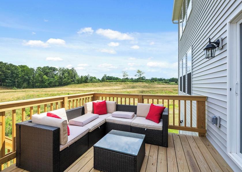 Kentucky Walton Property Grounds