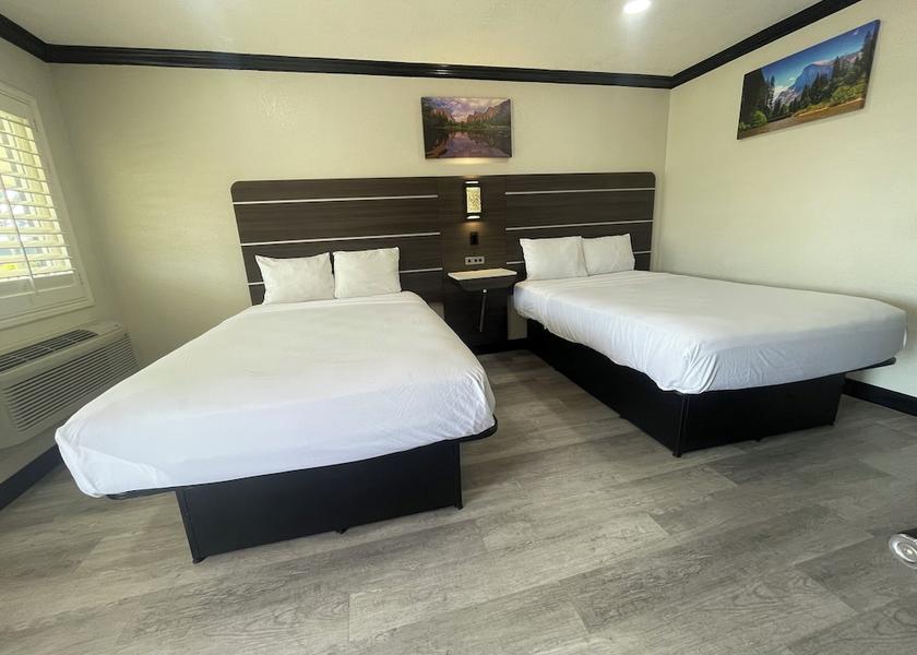 California Escondido Room