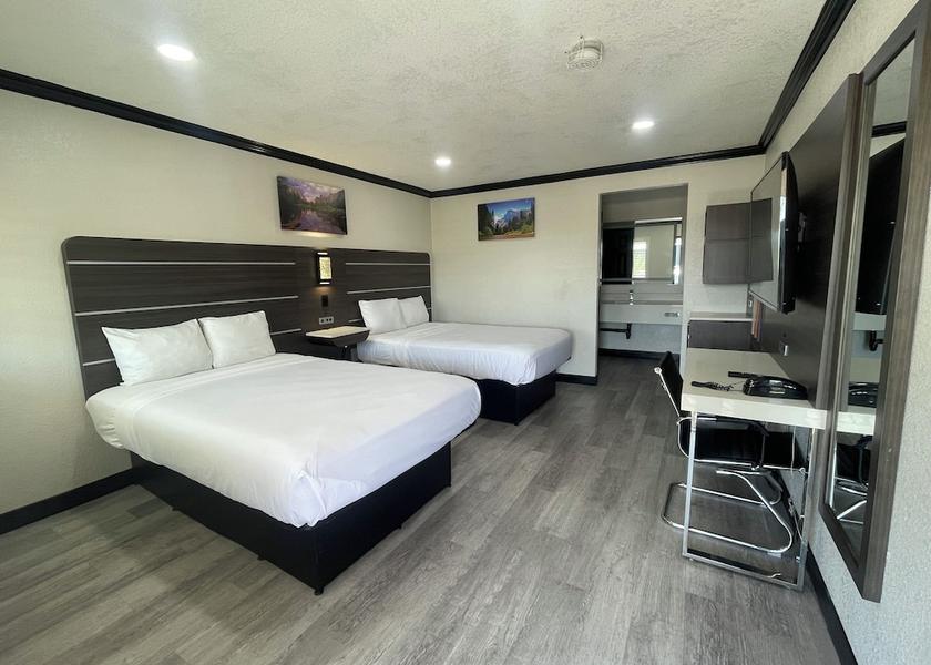 California Escondido Room