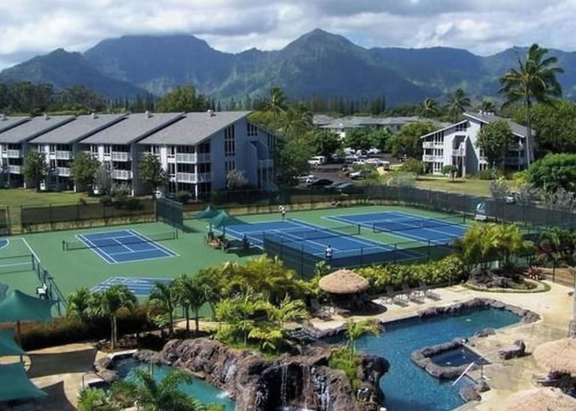 Hawaii Princeville Tennis Court