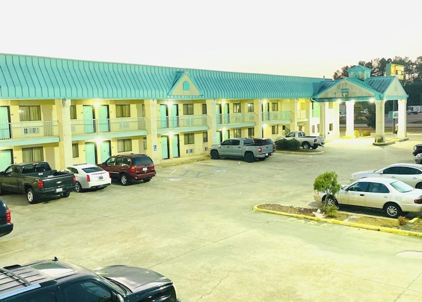 Mississippi Hazlehurst Exterior