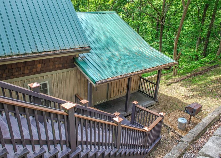 Tennessee Gatlinburg Property Grounds