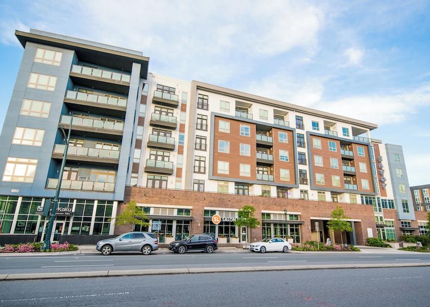 Michigan Charlotte Facade