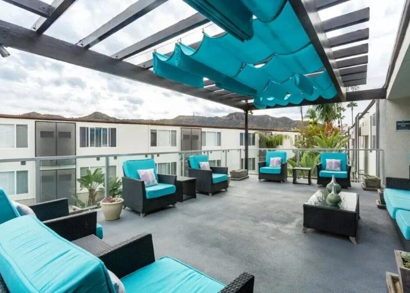 California Burbank Terrace