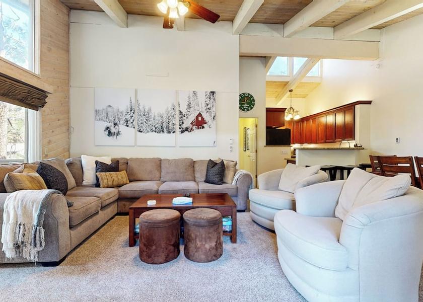 California Mammoth Lakes Living Area